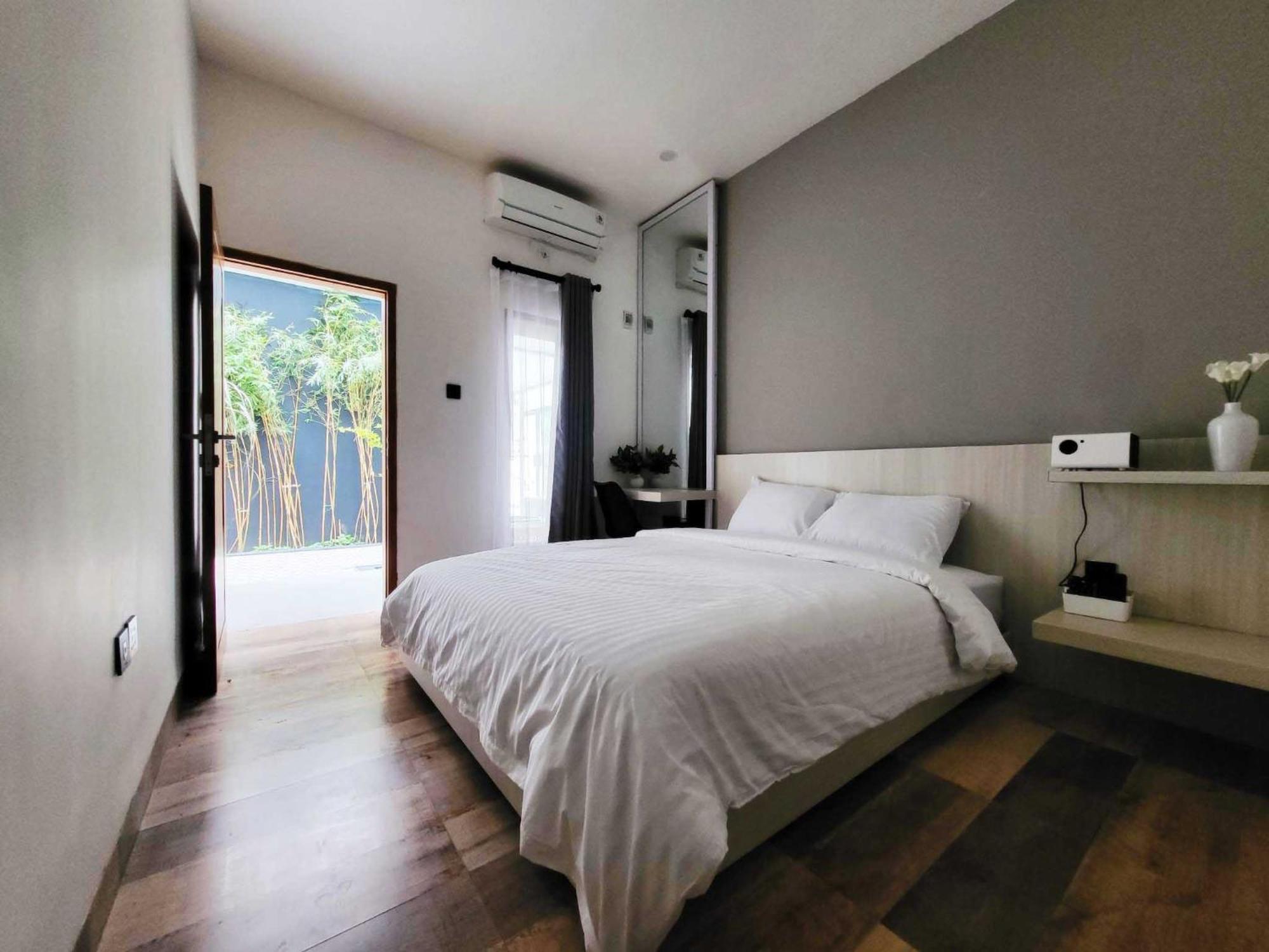 Cabin15 - Syariah Blitar ภายนอก รูปภาพ