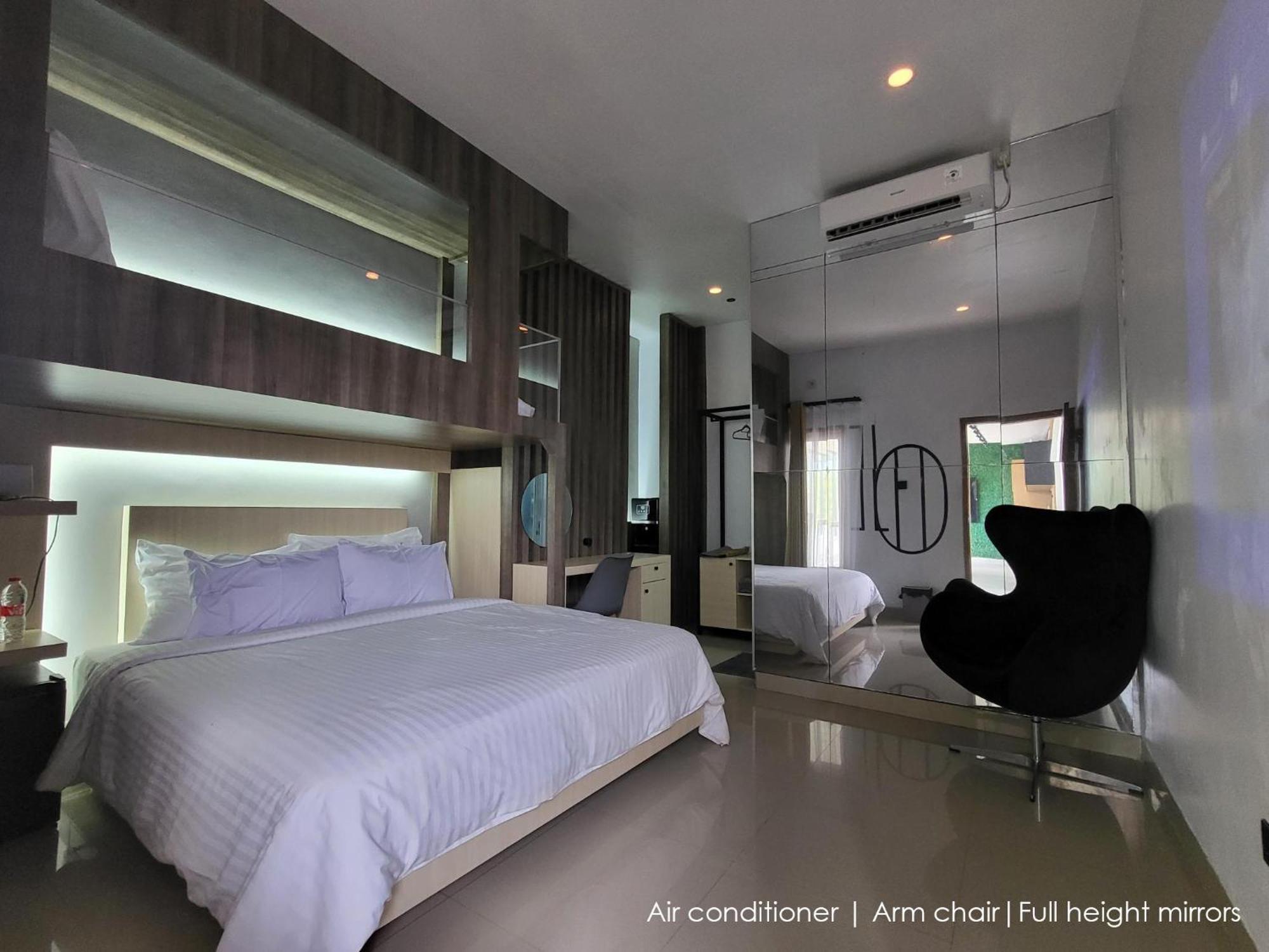 Cabin15 - Syariah Blitar ภายนอก รูปภาพ